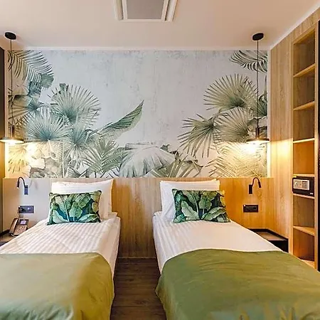 Amazonia 4*