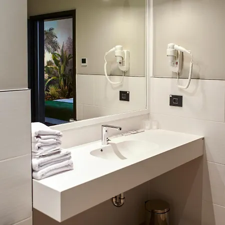 Amazonia 4* ティミショアラ