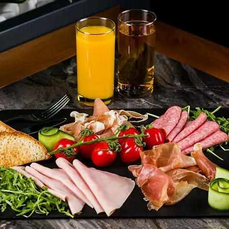 Amazonia 4* ティミショアラ